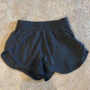 Lululemon Track That High-Rise Lined Shorts 3” - Size 8